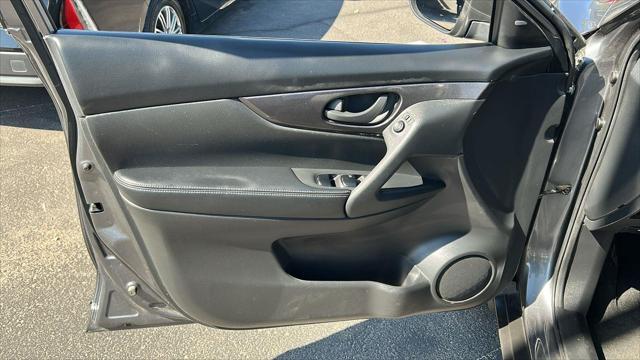 used 2020 Nissan Rogue car, priced at $16,795