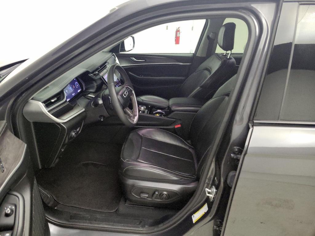 used 2023 Jeep Grand Cherokee car, priced at $35,998
