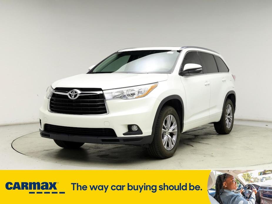 used 2015 Toyota Highlander car, priced at $21,998