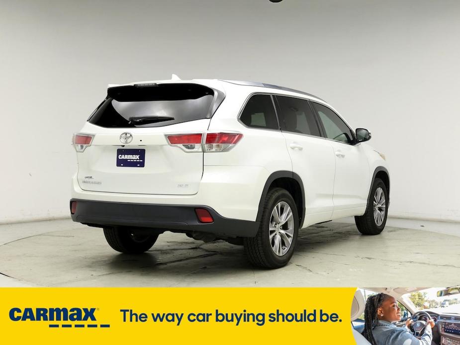 used 2015 Toyota Highlander car, priced at $21,998