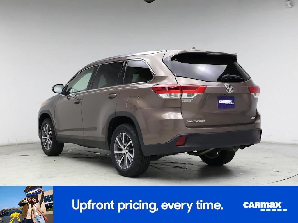 used 2019 Toyota Highlander car, priced at $24,998