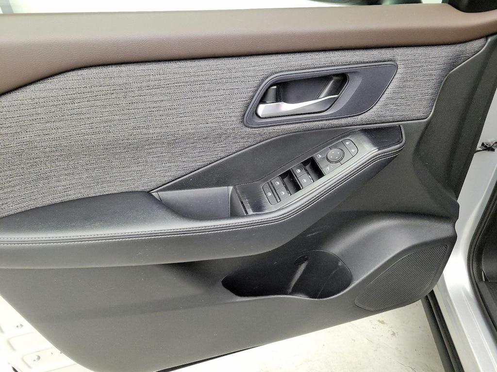 used 2023 Nissan Rogue car, priced at $23,998