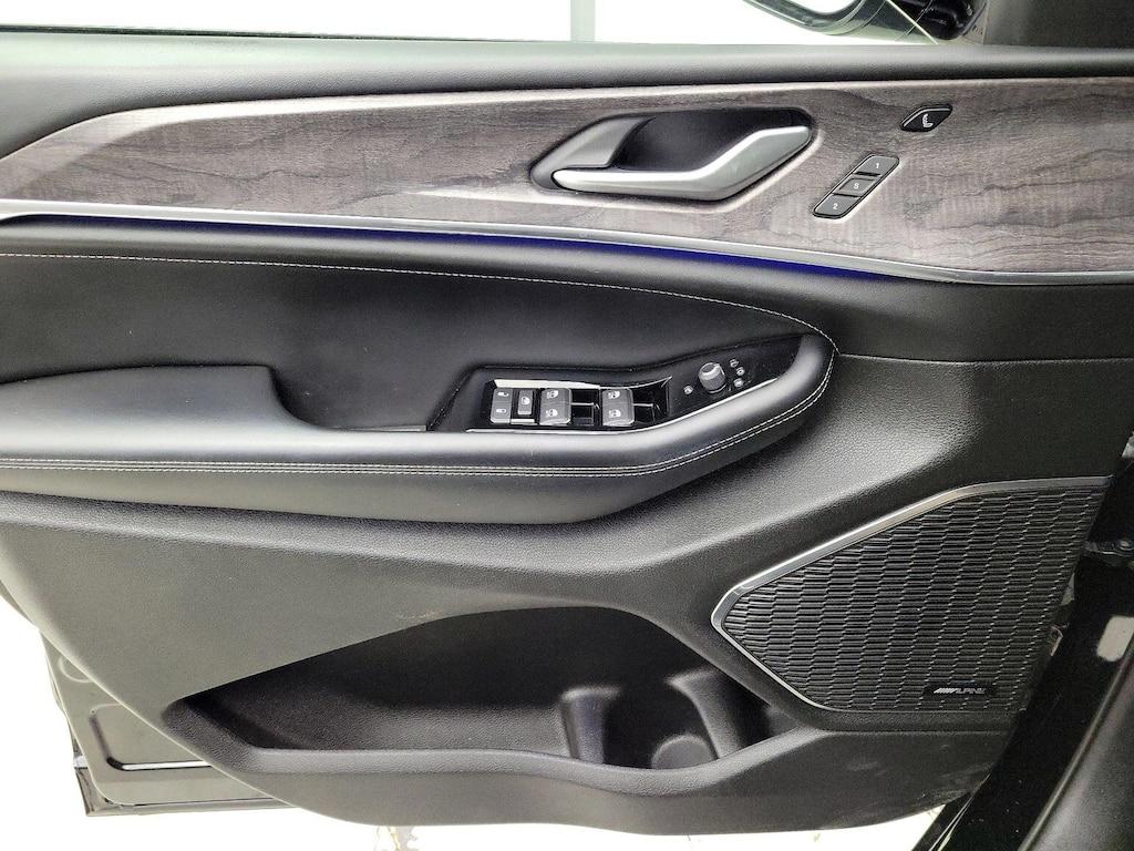 used 2024 Jeep Grand Cherokee car, priced at $39,998