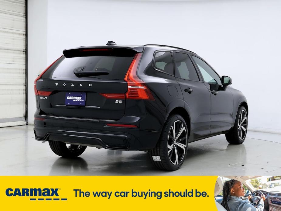 used 2022 Volvo XC60 car, priced at $31,998