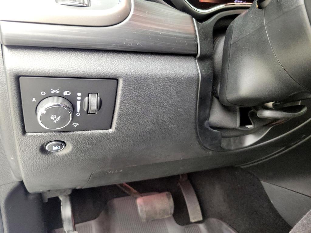 used 2019 Jeep Grand Cherokee car, priced at $25,998