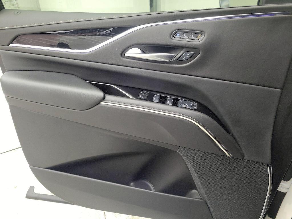 used 2024 Cadillac Escalade car, priced at $83,998