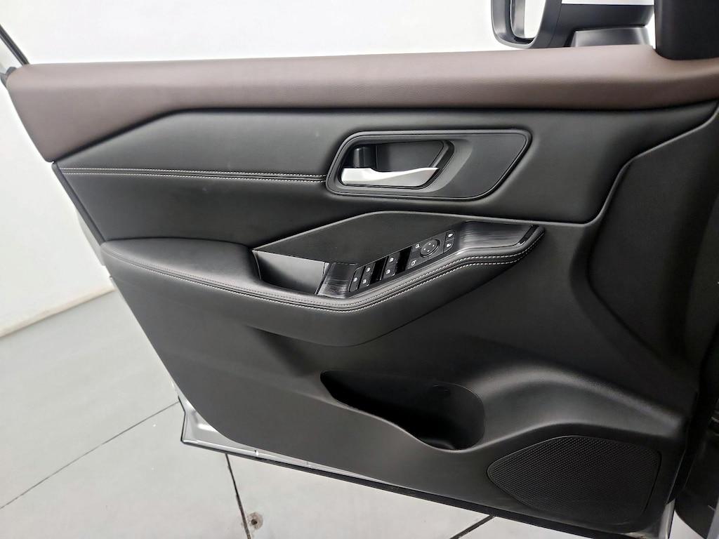 used 2023 Nissan Rogue car, priced at $24,998