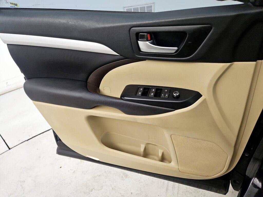 used 2017 Toyota Highlander car, priced at $20,998