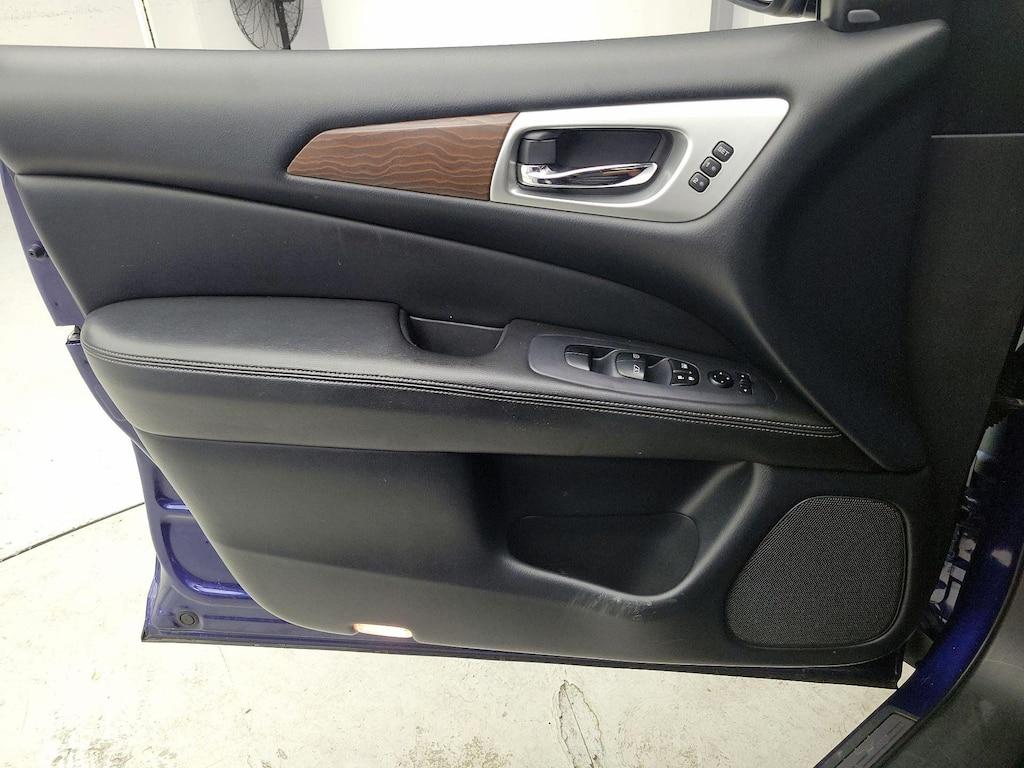 used 2019 Nissan Pathfinder car, priced at $20,998