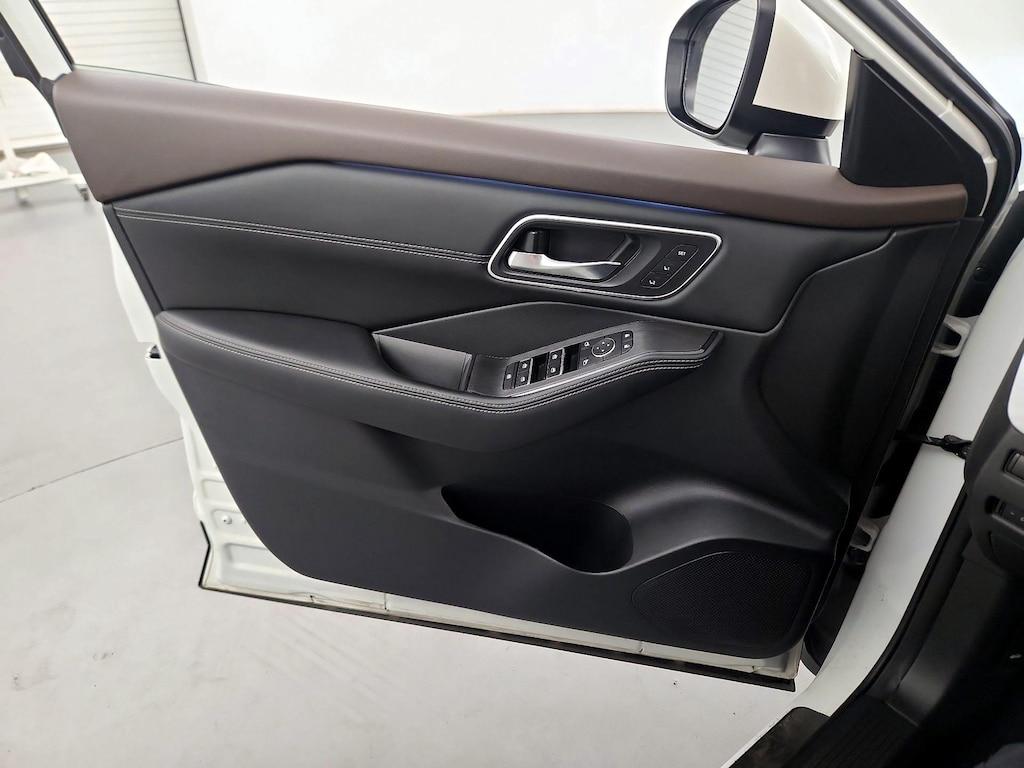 used 2023 Nissan Rogue car, priced at $28,998