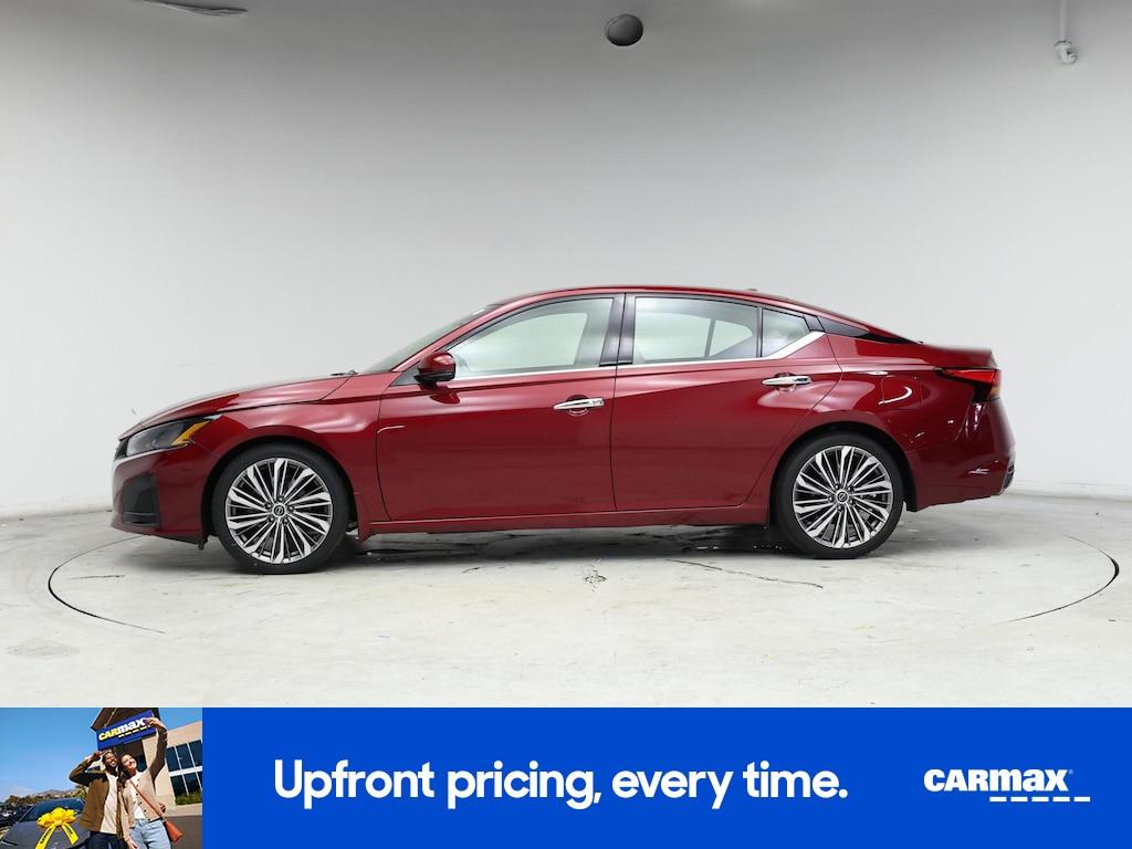used 2023 Nissan Altima car, priced at $24,998