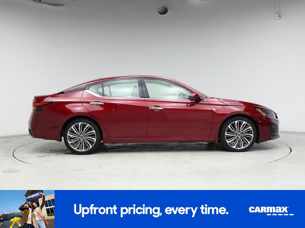 used 2023 Nissan Altima car, priced at $24,998