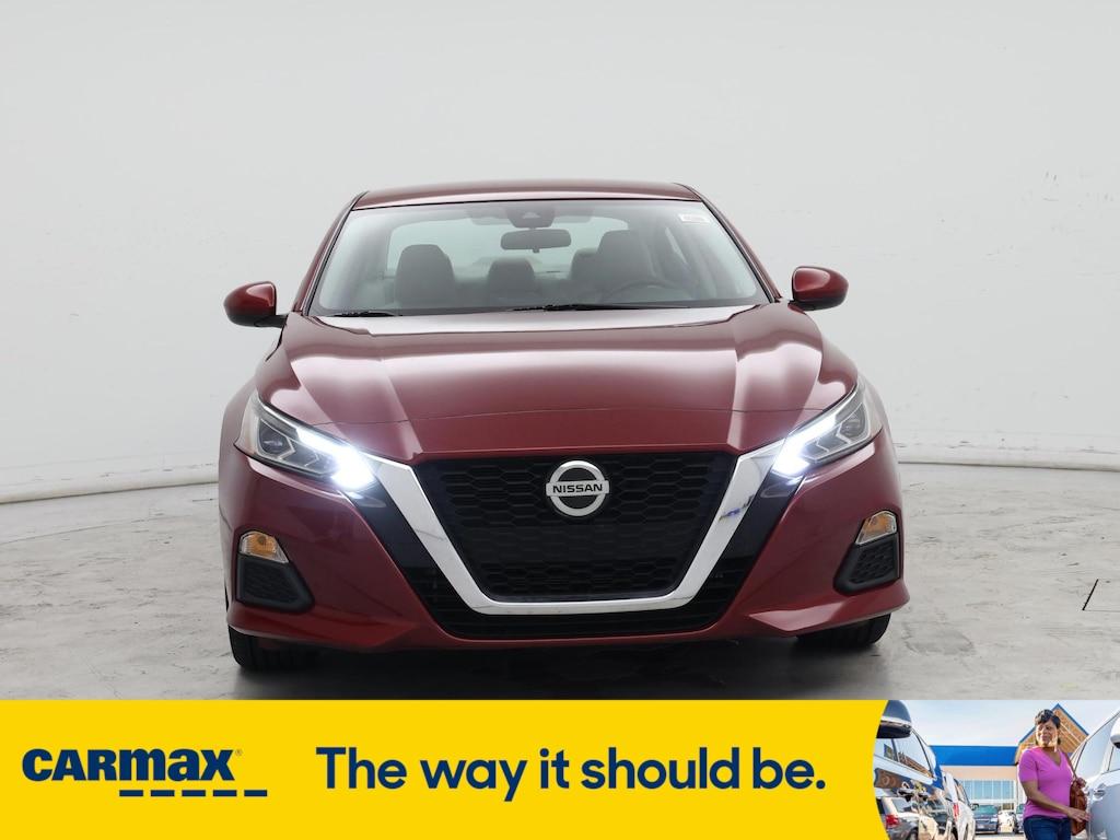 used 2022 Nissan Altima car, priced at $19,998