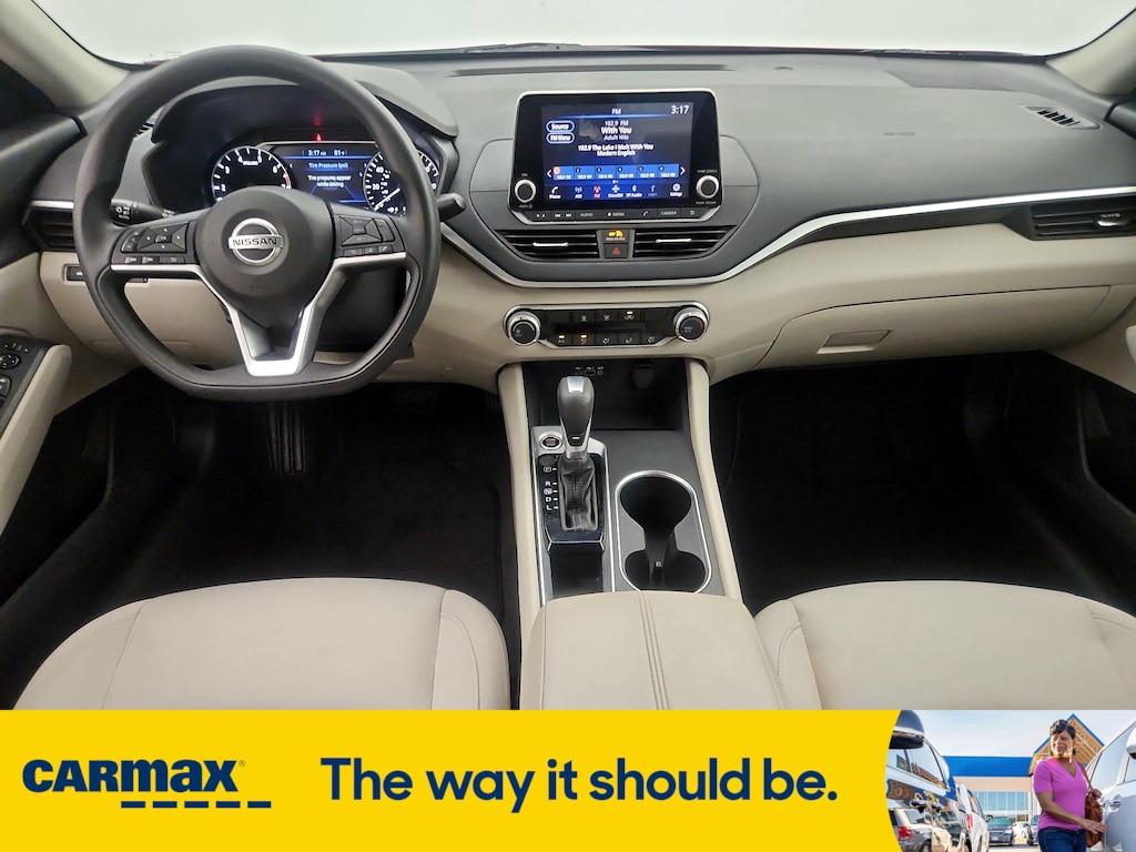 used 2022 Nissan Altima car, priced at $19,998