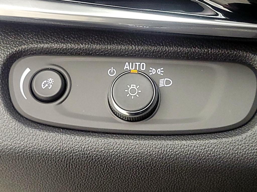 used 2024 Buick Envista car, priced at $30,998