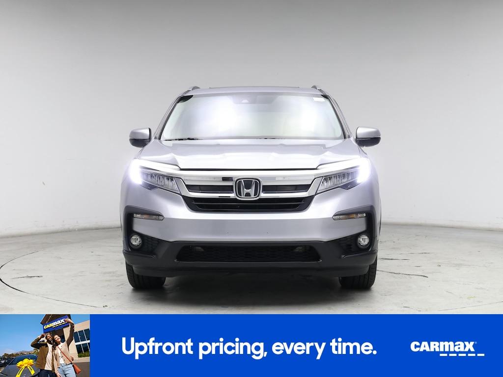 used 2015 Nissan NV Passenger NV3500 HD car, priced at $30,998