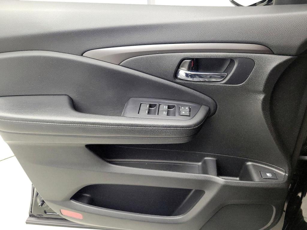 used 2019 Honda Ridgeline car, priced at $26,998