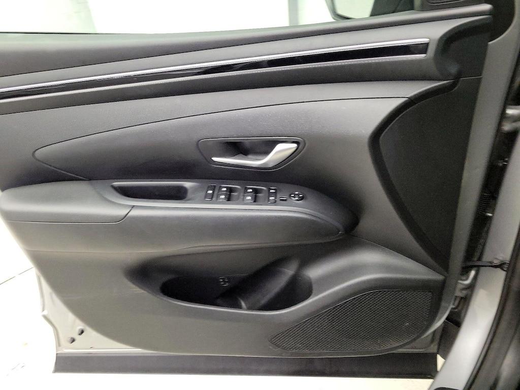 used 2024 Hyundai TUCSON Hybrid car, priced at $24,998