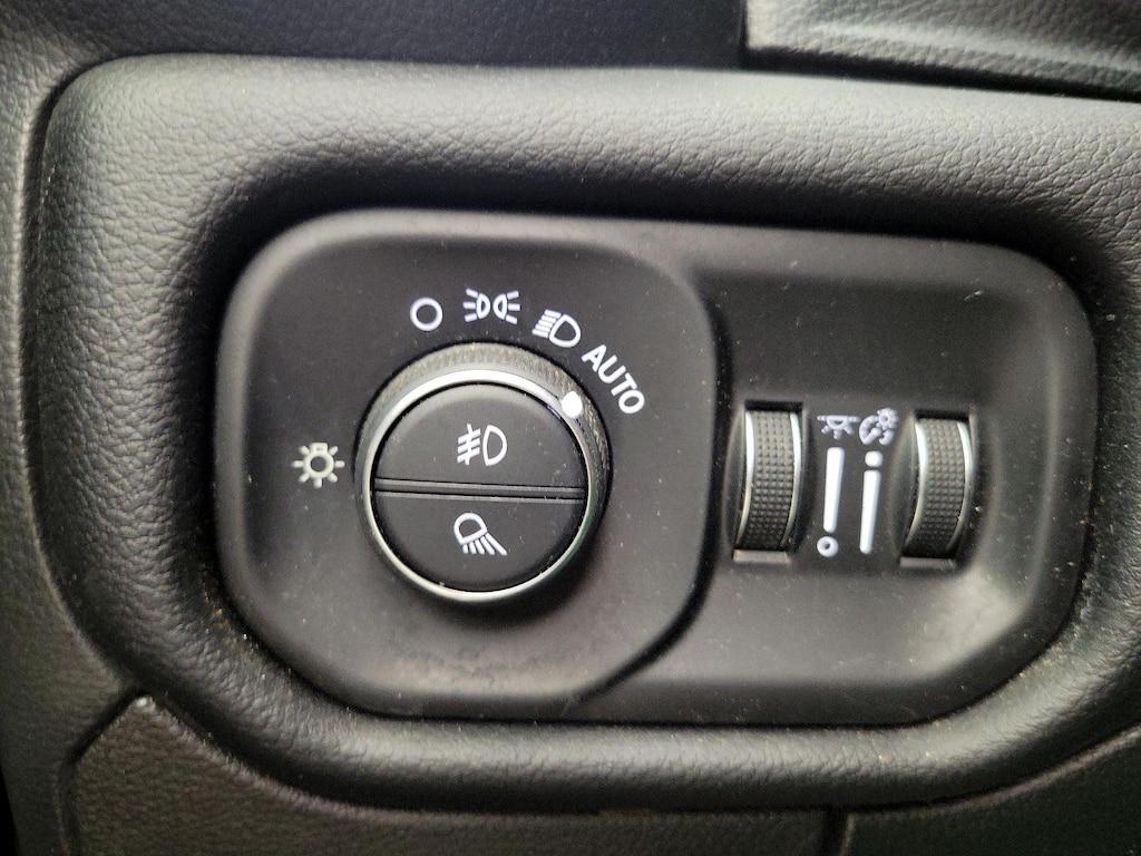 used 2022 Ram 1500 car, priced at $40,998