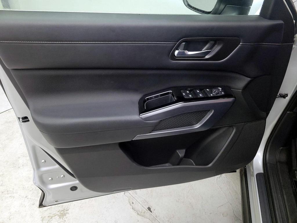 used 2023 Nissan Pathfinder car, priced at $34,998
