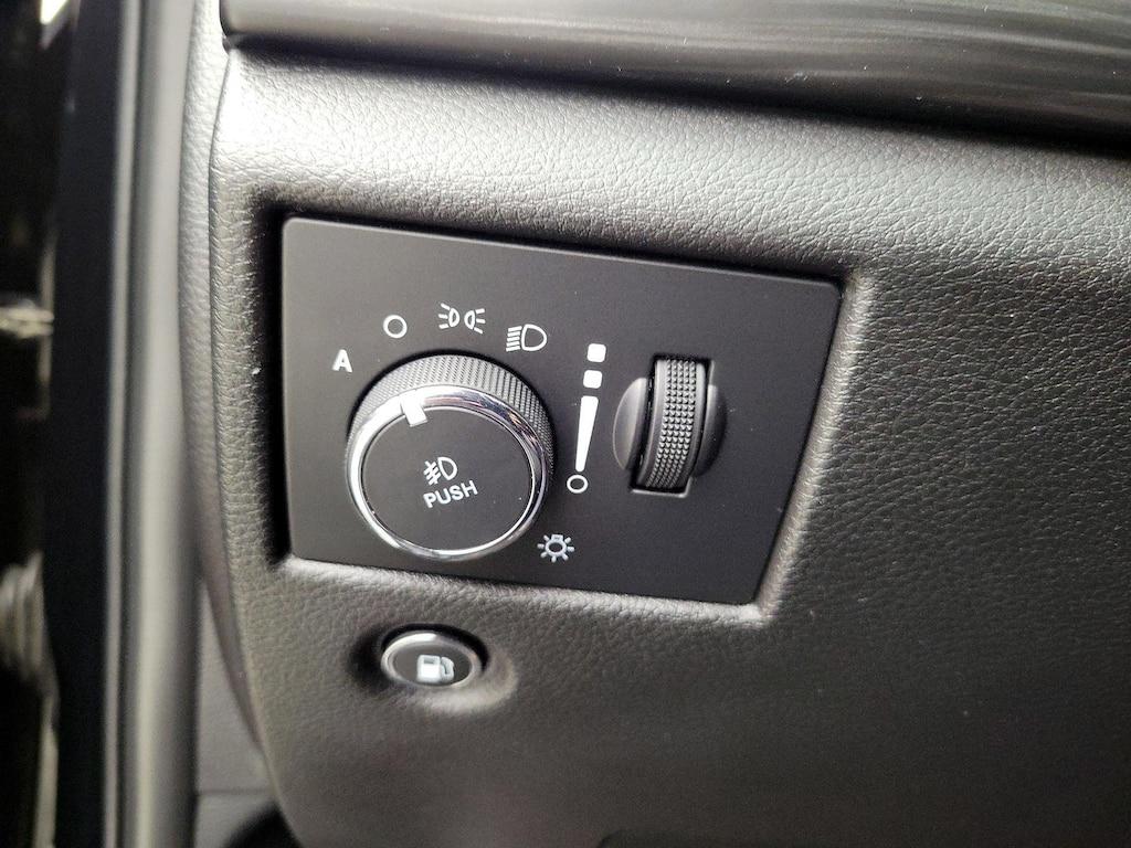 used 2021 Jeep Grand Cherokee car, priced at $26,998