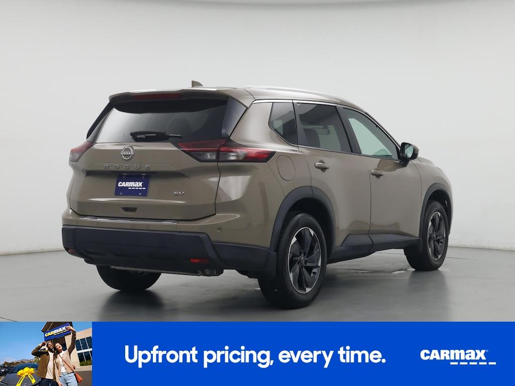 used 2024 Nissan Rogue car, priced at $27,998
