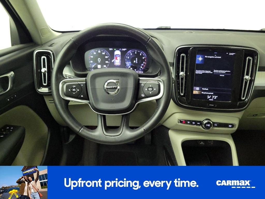 used 2020 Volvo XC40 car, priced at $22,998