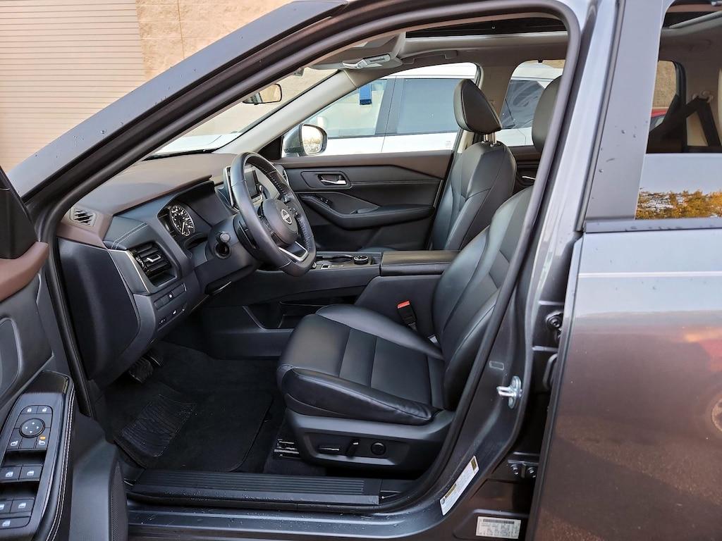 used 2023 Nissan Rogue car, priced at $23,998