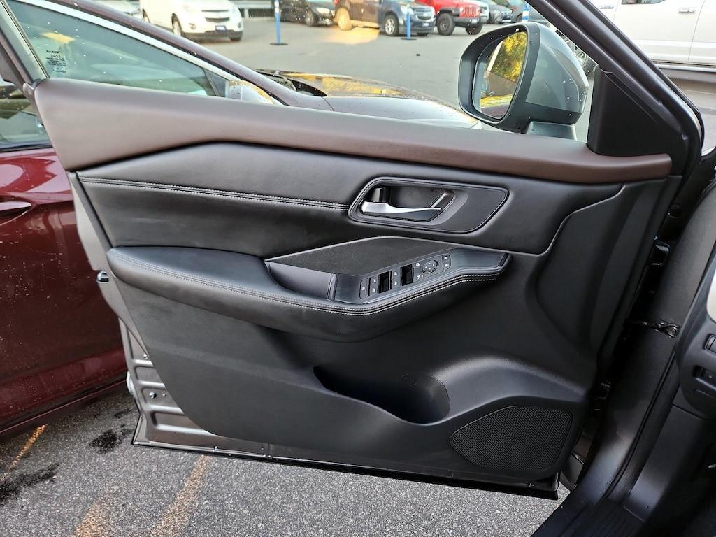 used 2023 Nissan Rogue car, priced at $23,998