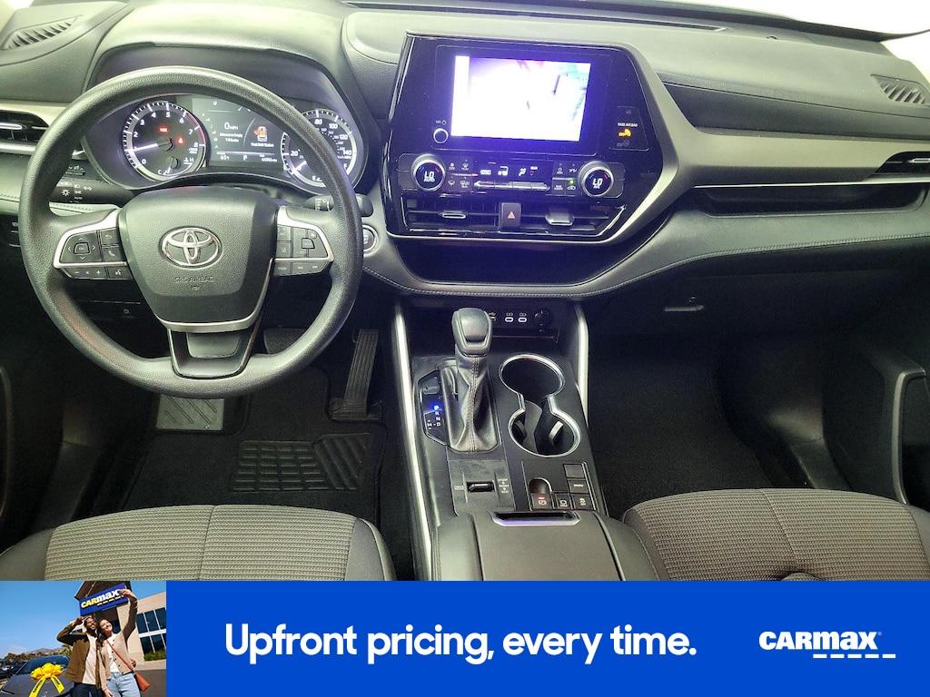 used 2023 Toyota Highlander car, priced at $28,998