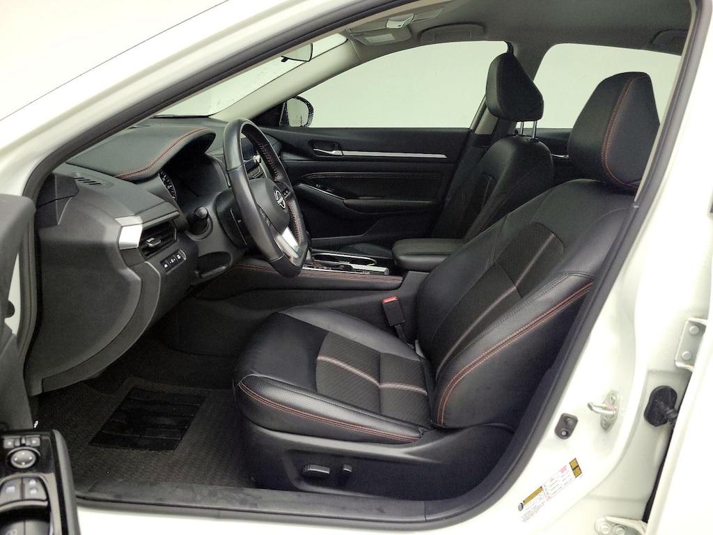 used 2023 Nissan Altima car, priced at $24,998