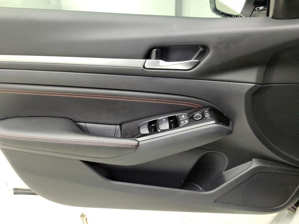 used 2023 Nissan Altima car, priced at $24,998