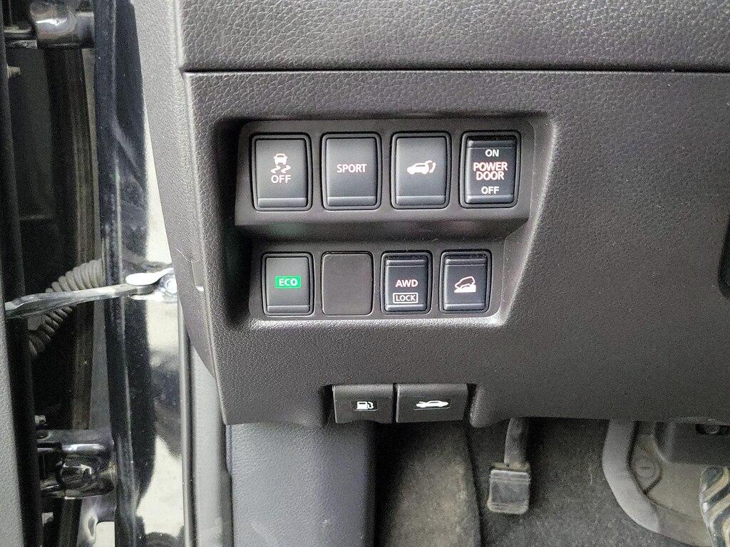 used 2015 Nissan Rogue car, priced at $13,998