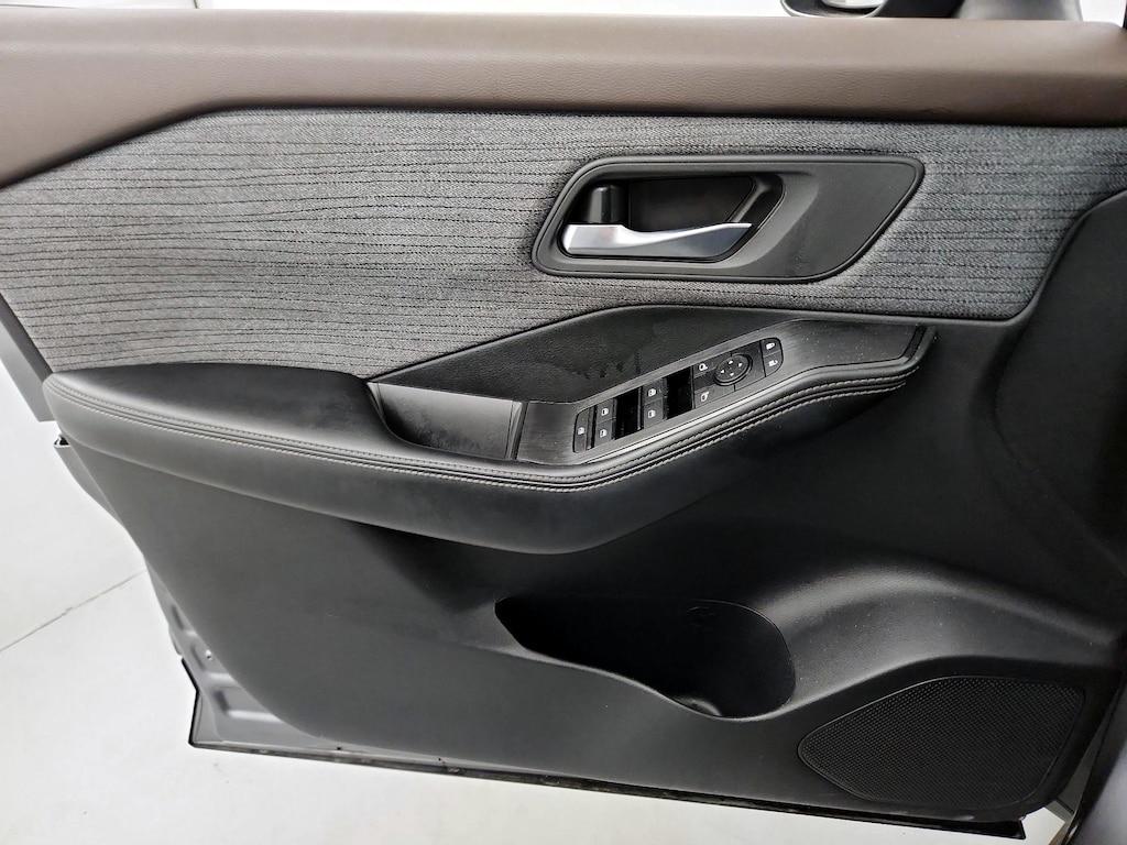 used 2023 Nissan Rogue car, priced at $23,998