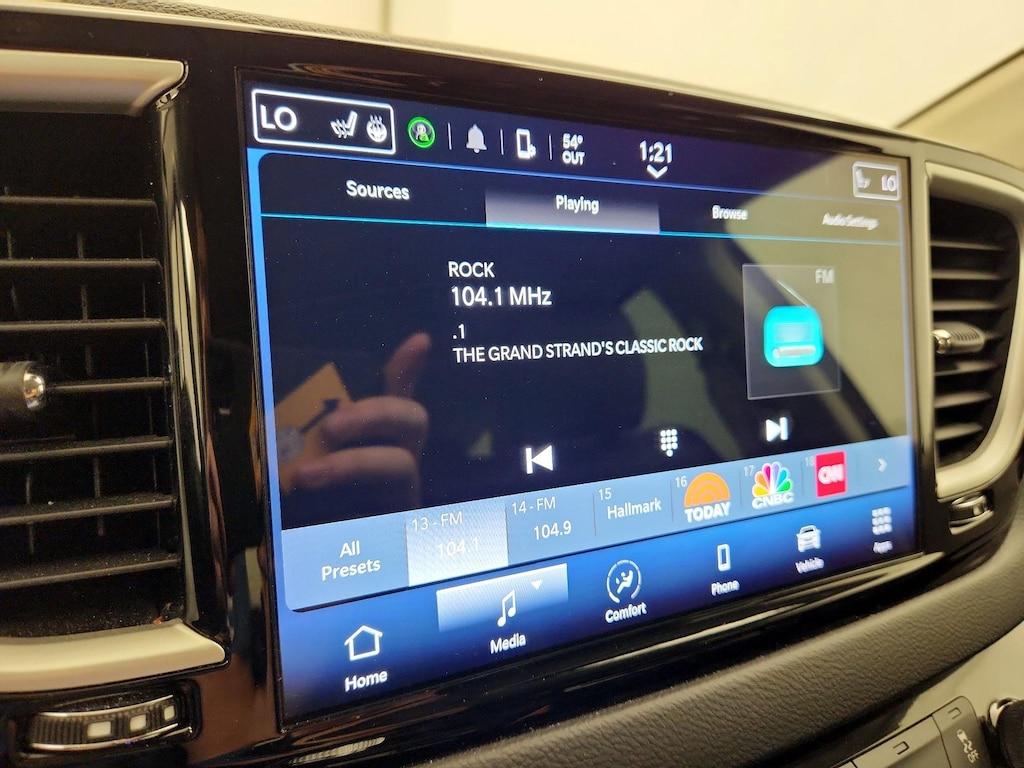 used 2023 Chrysler Pacifica car, priced at $25,998