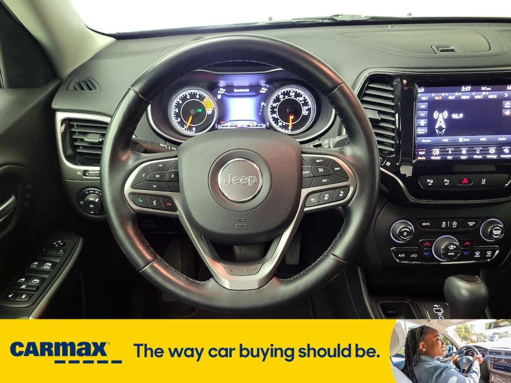 used 2021 Jeep Cherokee car, priced at $22,998