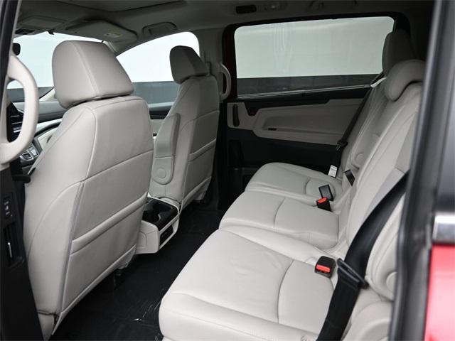 new 2026 Honda Odyssey car, priced at $43,230