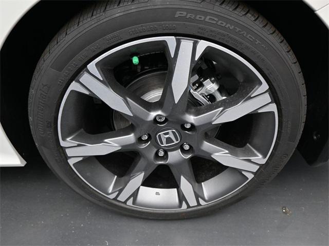 new 2025 Honda Civic Hybrid car, priced at $32,555