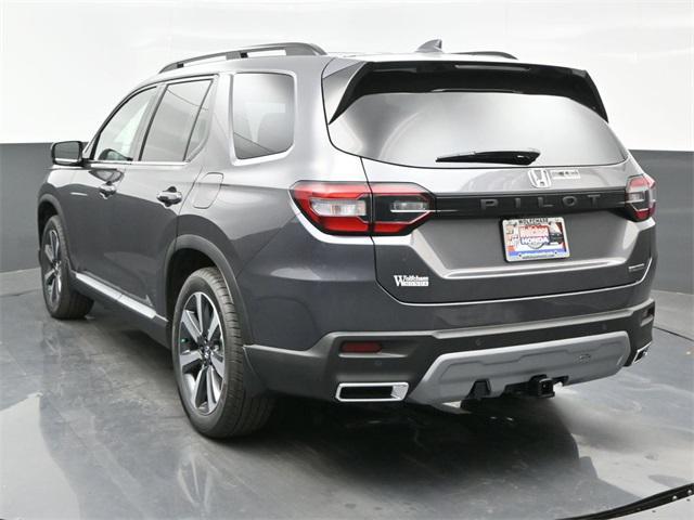 new 2025 Honda Pilot car, priced at $47,415