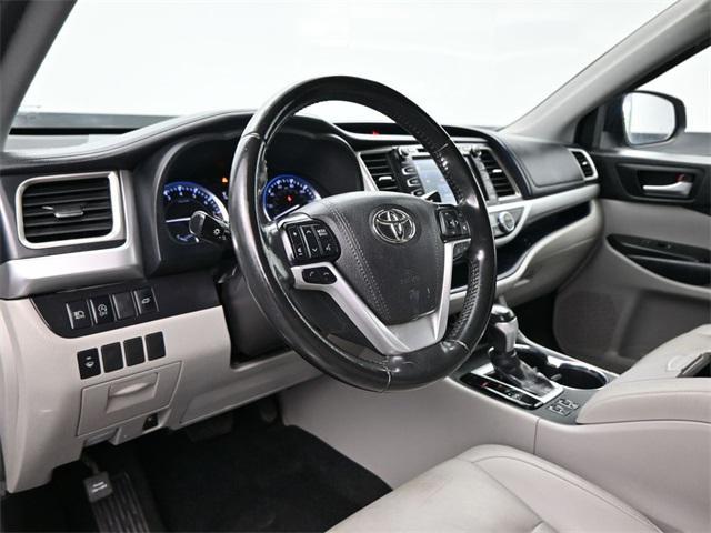 used 2019 Toyota Highlander car, priced at $24,750