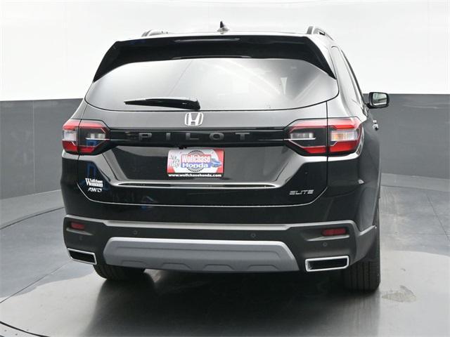 new 2025 Honda Pilot car, priced at $53,075