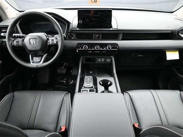 new 2025 Honda Pilot car, priced at $53,075