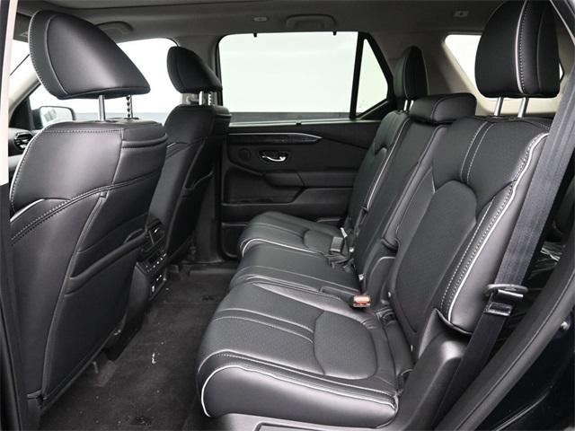 new 2025 Honda Pilot car, priced at $53,075