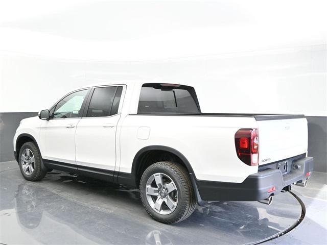 new 2025 Honda Ridgeline car, priced at $41,209