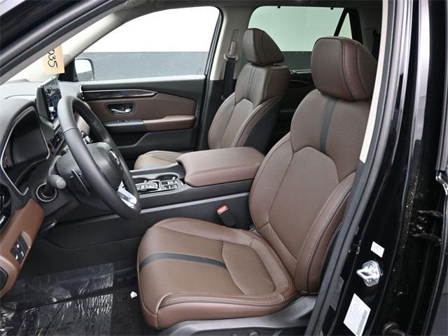 new 2025 Honda Pilot car, priced at $55,520