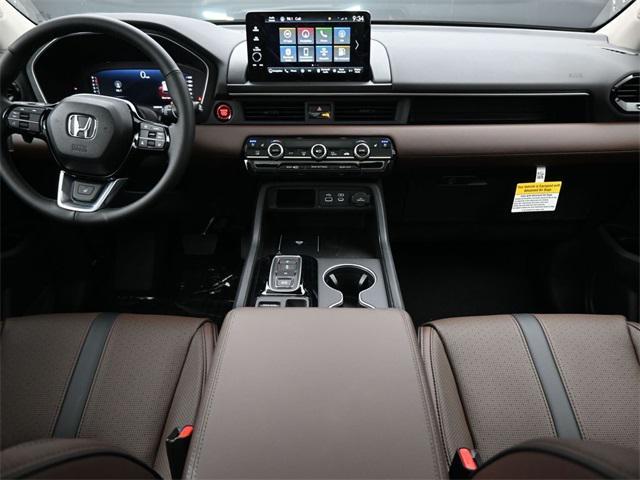 new 2025 Honda Pilot car, priced at $55,520