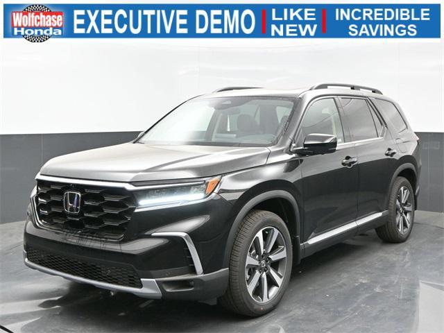new 2025 Honda Pilot car, priced at $55,520