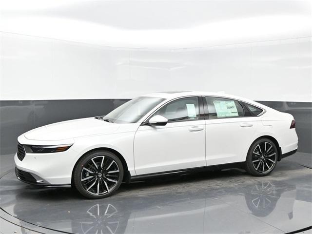 new 2025 Honda Accord Hybrid car, priced at $39,335