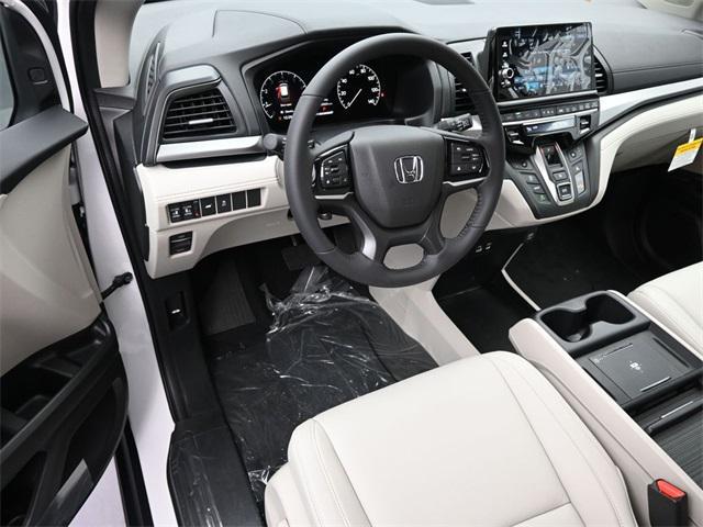 new 2026 Honda Odyssey car, priced at $44,625