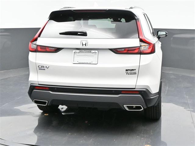 new 2025 Honda CR-V Hybrid car, priced at $37,839